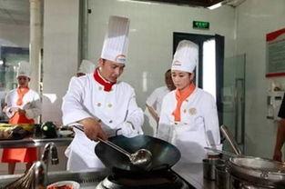 郑州厨师爆料视频曝光,揭秘后厨黑幕与食品安全问题
